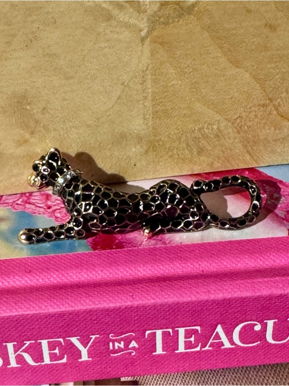 Black Enamel Leopard Brooch Pin